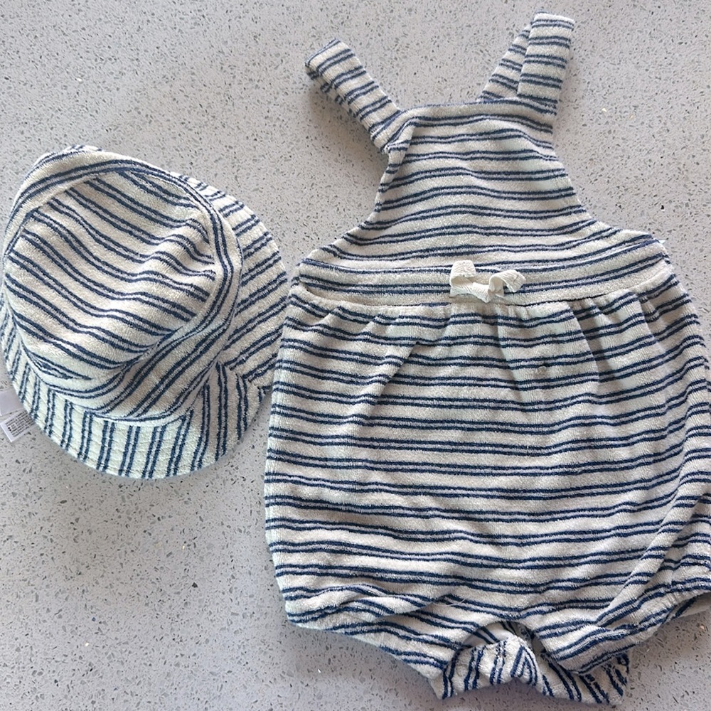 Janie and Jack romper and bucket hat